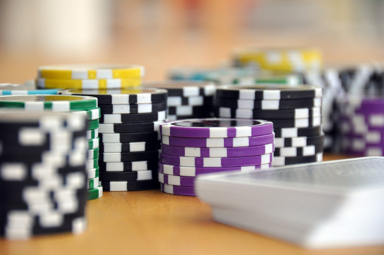 How to Properly Manage Your Bankroll in Poker