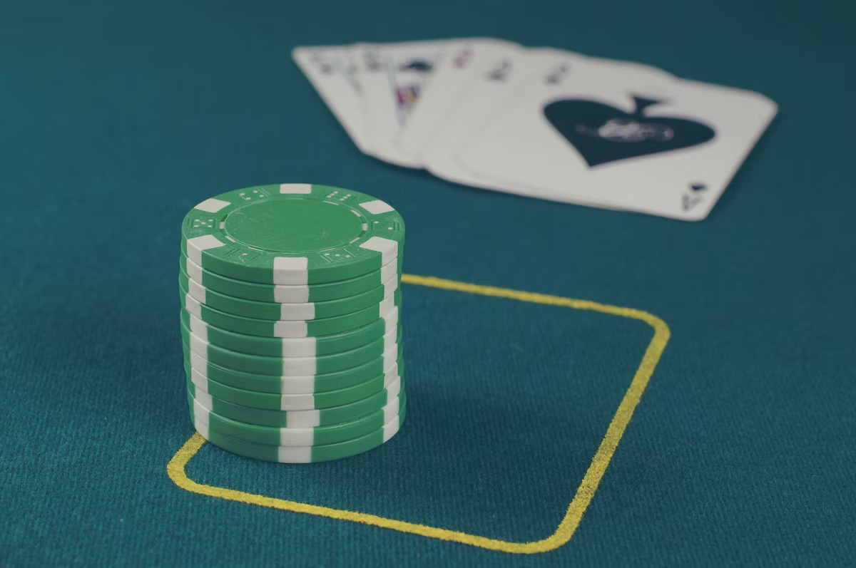 6 Efficient Moves You Need to Learn From Poker Champions to Improve Your Game