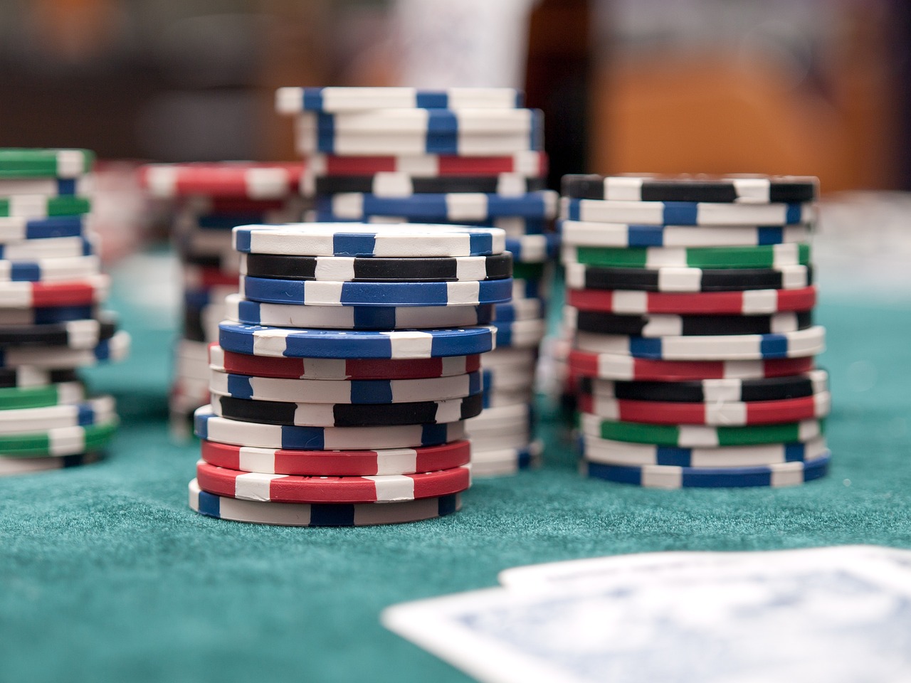Betting Strategies For Various Poker Hands And Tricky Situations